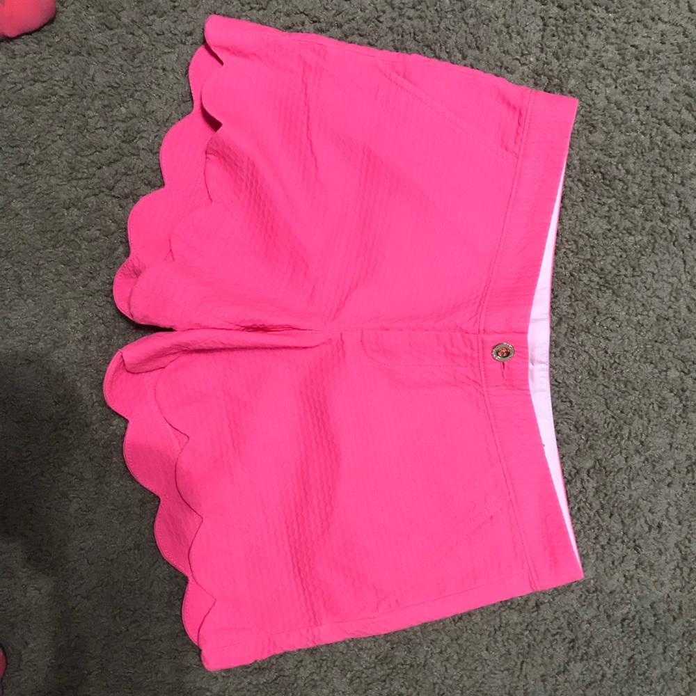 Lily Pulitzer Scallop Shorts